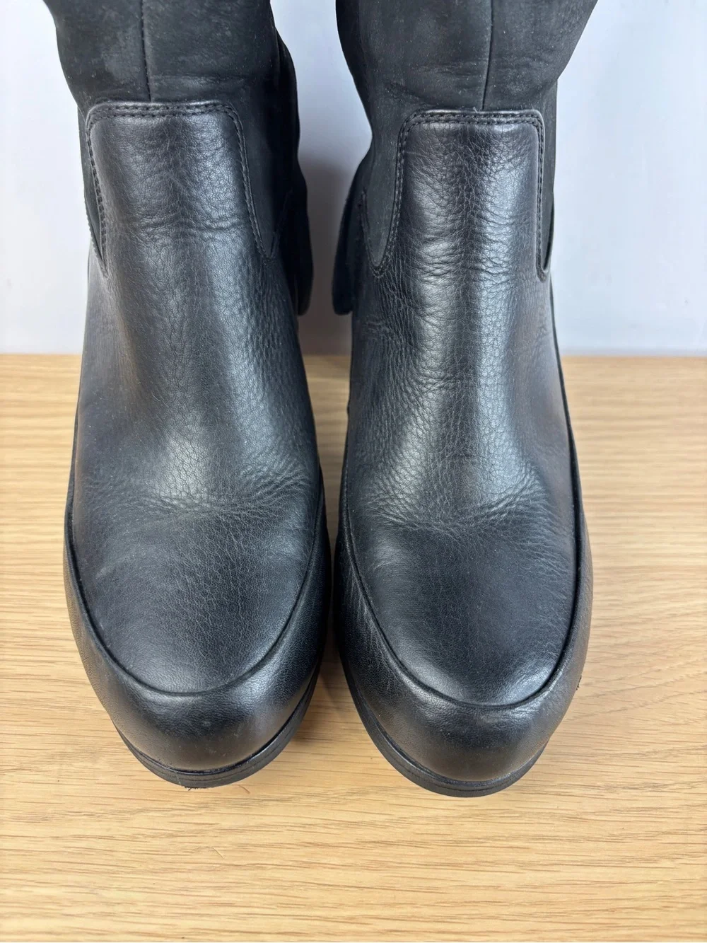 Clarks London Town GTX Black Suede / Leather Waterproof GORE-TEX Woman’s 9